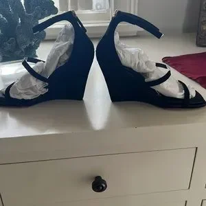 Tamara Mellon Shoes Tamara Mellon Reverse Wedge In Black Suede